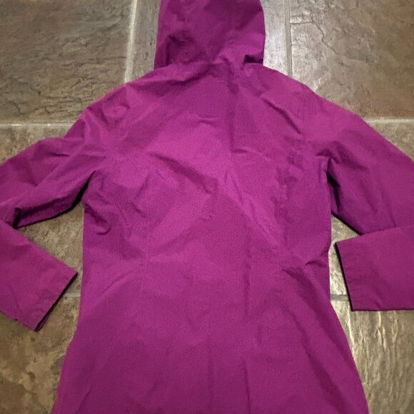 REI Co-op PURPLE WOMENS S Rain Jacket Lightweight Hooded Outdoor Coat - Picture 6 of 6